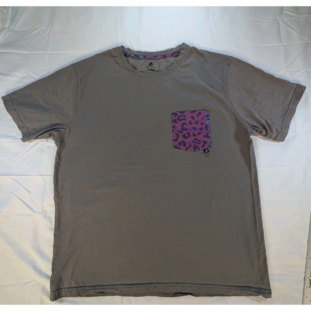 TD Apparel Mens XL Gray T Shirt Purple Leopard Pocket Cotton Short Sleeve Tee